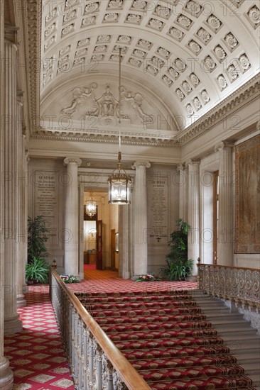 France, Ile de France, Paris 6e arrondissement, Palais du Luxembourg, Senat, grand escalier d'honneur, Napoleon 1er, lionnes et decors premier empire,