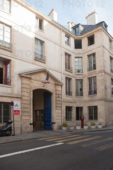 France, Ile de France, Paris 4e arrondissement, Le Marais, 7 rue de Sevigne, caserne des pompiers, Hotel Bouthillier de Chavigny, hotel particulier,