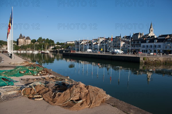 France, région Pays de la Loire, Loire Atlantique, Pornic, port et château.