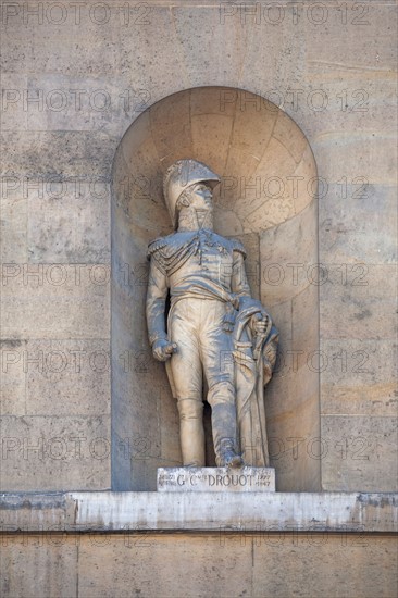 France, Région Ile de France, Paris 1er arrondissement, Rue de Rivoli, Musée du Louvre, façade Rivoli, statues des maréchaux d'Empire, statue du Général Antoine Drouot,