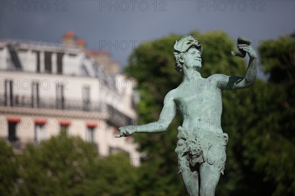 France, Région Ile de France, Paris 6e arrondissement, Jardin du Luxembourg, statue de l'acteur grec