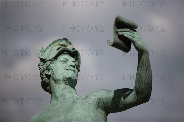 France, Région Ile de France, Paris 6e arrondissement, Jardin du Luxembourg, statue de l'acteur grec