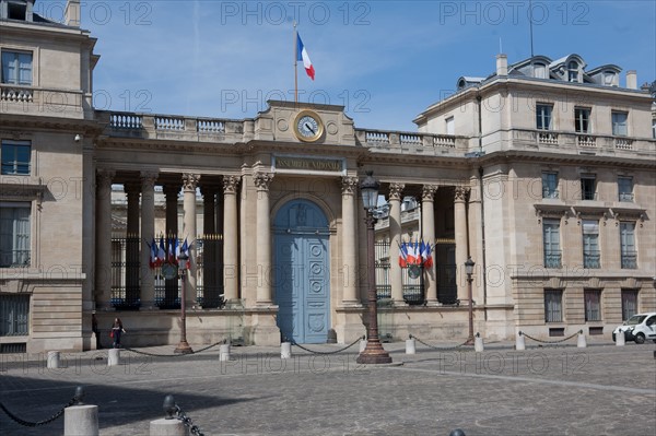 France, Région Ile de France, Paris 7e arrondissement, Place du Palais Bourbon, Assemblée Nationale, portail, colonnes,