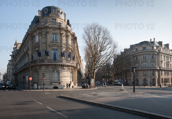 France, Région Ile de France, Paris 7e arrondissement, boulevard Saint Germain, voirie, Assemblée Nationale