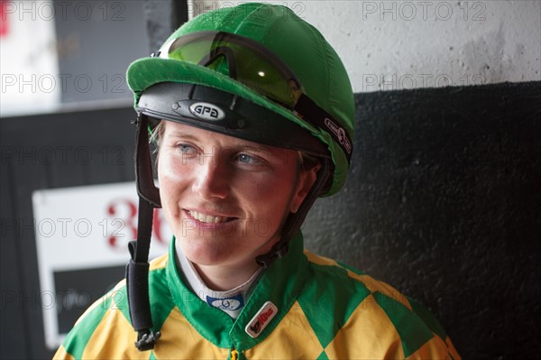 France, Région Ile de France, Val de Marne, hippodrome de Vincennes, Prix du Président de la République, Camille Levesque, trot monté,