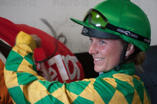 France, Région Ile de France, Val de Marne, hippodrome de Vincennes, Prix du Président de la République, Camille Levesque, trot monté,