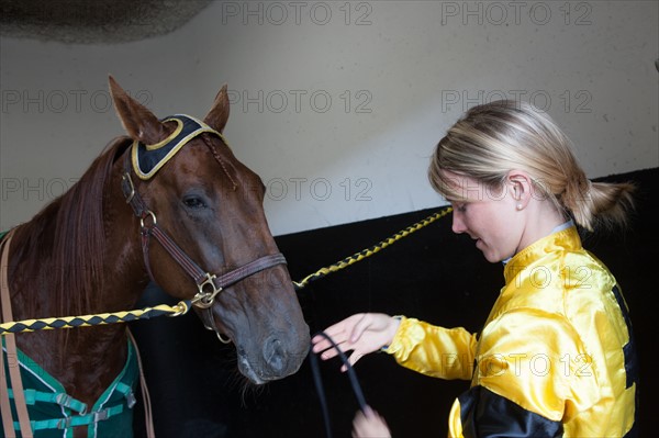 France, Région Ile de France, Val de Marne, hippodrome de Vincennes, Prix du Président de la République, Camille Levesque, trot monté,