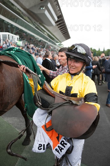 France, Région Ile de France, Val de Marne, hippodrome de Vincennes, Prix du Président de la République, Camille Levesque, trot monté,