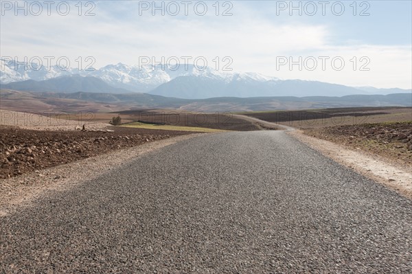 Afrique du nord, Maroc, Marrakech, pied du Haut Atlas, route d'Amizmiz, en direction de Sidi Brahim,