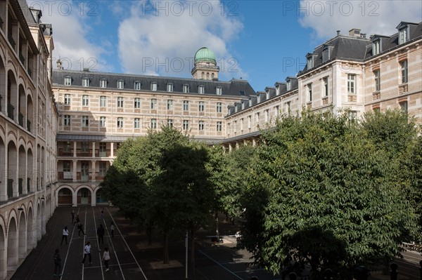 Lycée Louis Le Grand, Paris