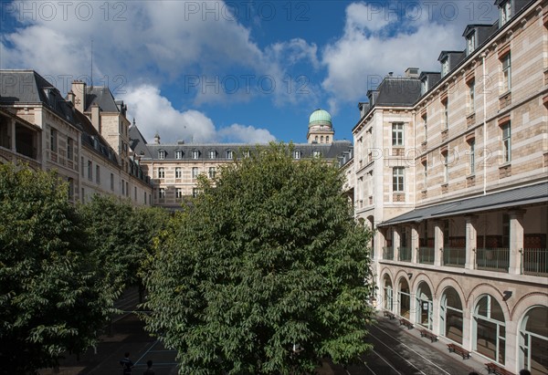 Lycée Louis Le Grand, Paris