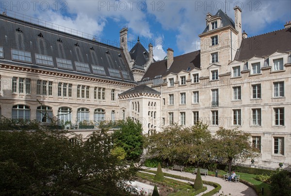 Lycée Louis Le Grand, Paris