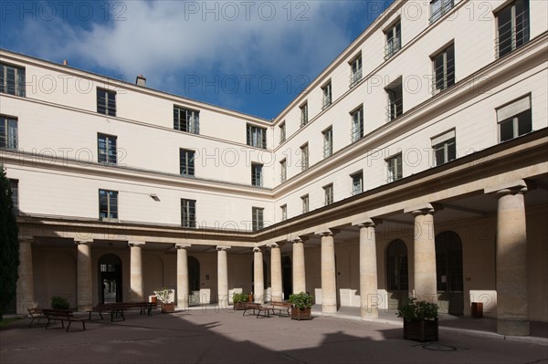 Lycée Condorcet, Paris