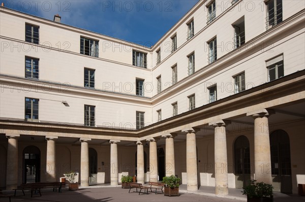 Lycée Condorcet, Paris