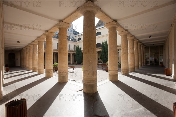 Lycée Condorcet, Paris