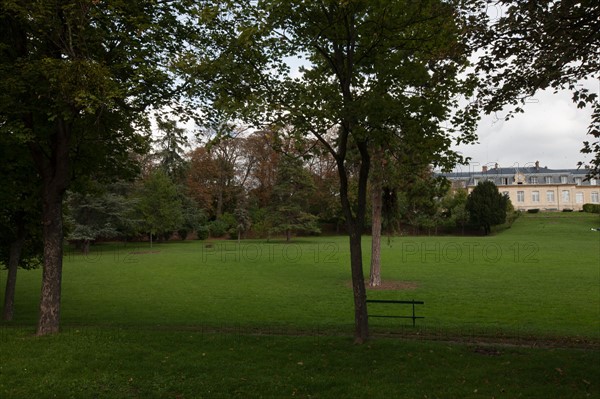 Lycée Michelet, Parc Pavillon Mansart