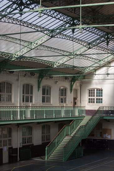 Lycée Carnot, Paris