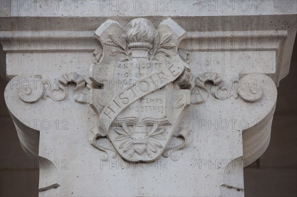 Lycée Voltaire, Paris