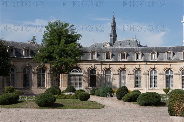 Saint Denis, Maisons D'Education De La Legion D'Honneur