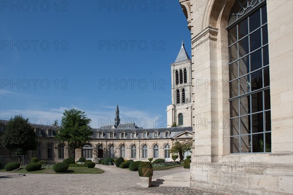 Saint Denis, Maison d'éducation de la Légion d'honneur