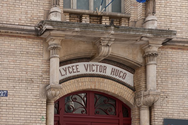 Lycée Victor Hugo, Paris