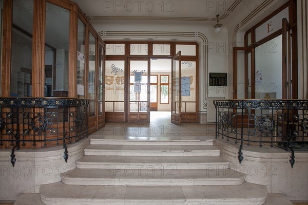 Lycée Jules Ferry, Paris