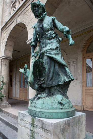 Lycée Arago, Paris