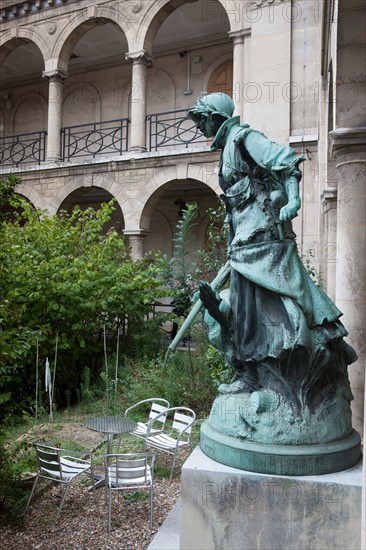 Lycée Arago, Paris