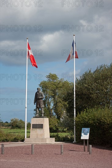 Sainte Marie Du Mont, Monument Aux Morts Route De La Liberte