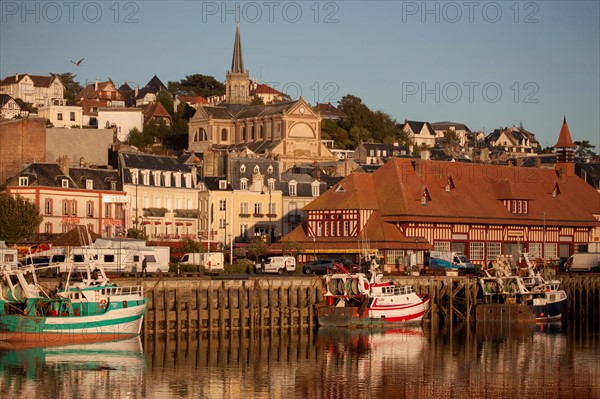 Cote Fleurie, Trouville Sur Mer