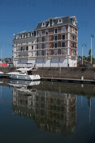 Cote Fleurie, Deauville