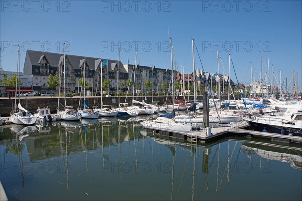 Cote Fleurie, Deauville