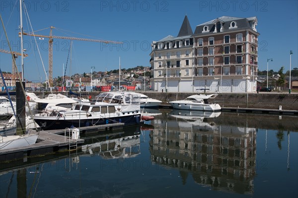 Cote Fleurie, Deauville