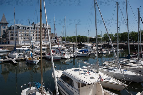 Cote Fleurie, Deauville