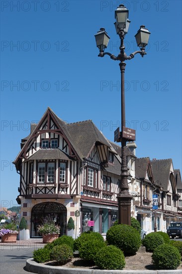 Cote Fleurie, Deauville