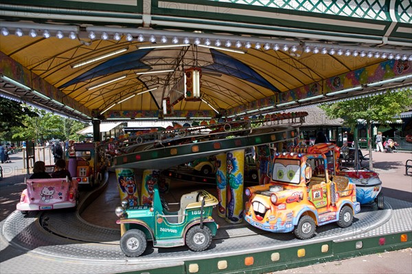 Jardin d'Acclimatation, Attractions