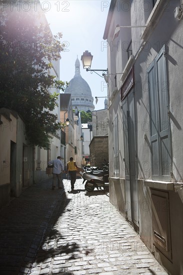 Montmartre, Rue Saint Rustique