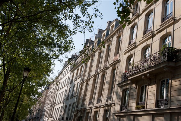 Ile Saint Louis, Quai De Bourbon