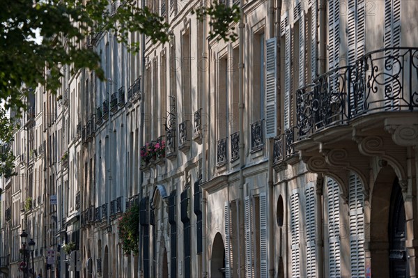 Ile Saint Louis, Quai De Bourbon