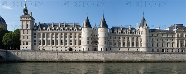 Quai de l'Horloge, Conciergerie