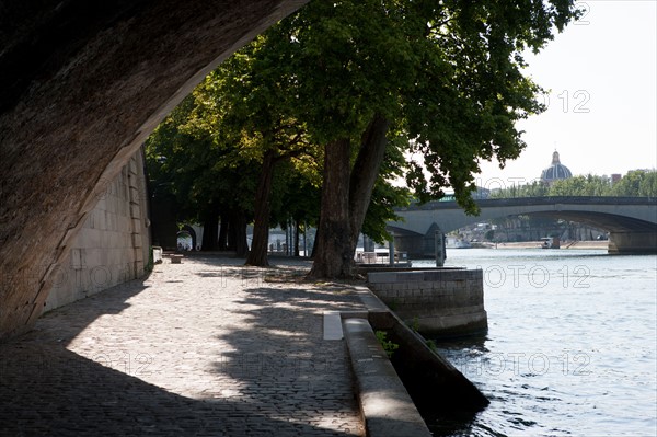 Quai Des Tuileries, Pont Royal