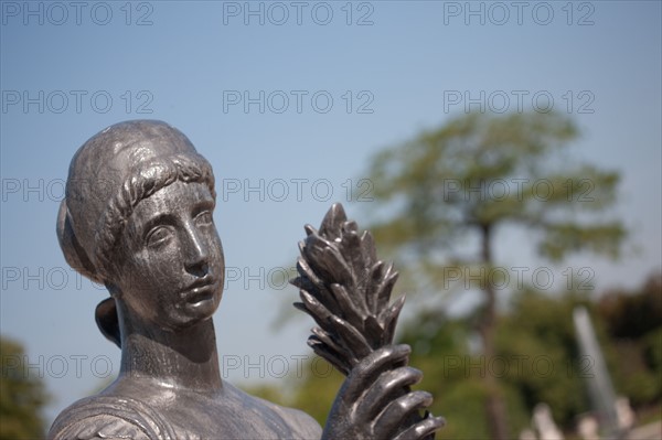 Jardin Des Tuileries, Sculptures D'Aristide Maillol