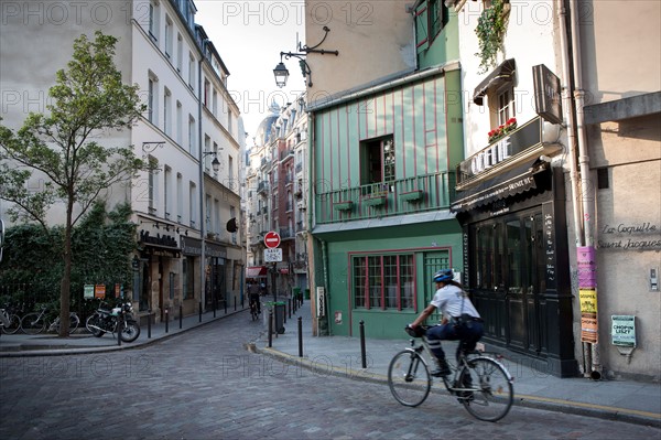 Rue Galande, Angle de la rue Saint Julien Le Pauvre