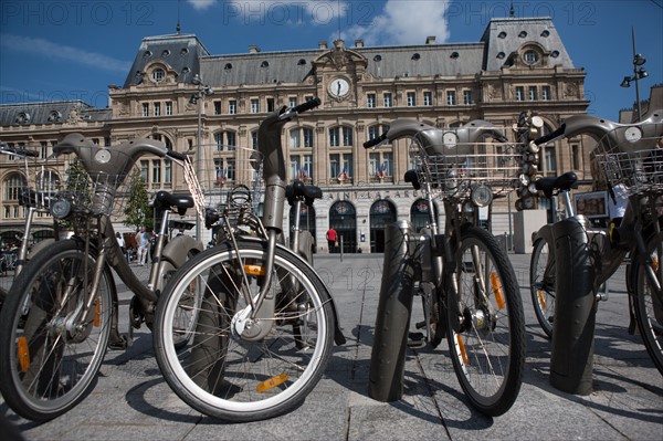 Gare Saint Lazare, Cour Du Havre