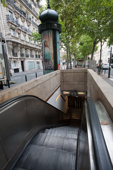 Montparnasse, MétroNotre Dame Des Champs