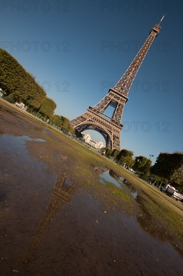 Champ de Mars, Tour Eiffel