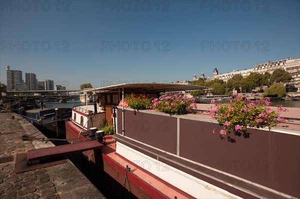 Seine, Port De Grenelle