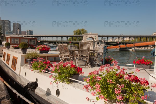 Seine, Port De Grenelle