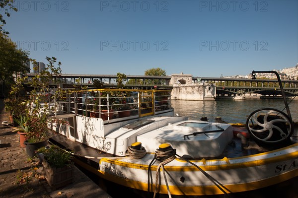 Seine, Port De Grenelle