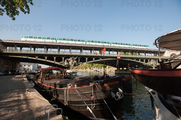 Seine, Port De Grenelle